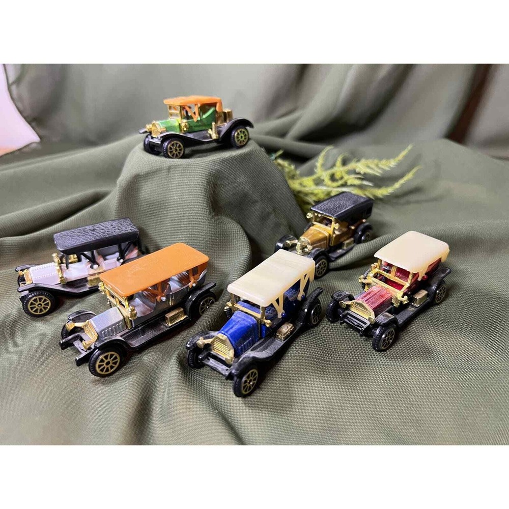 Readers Digest Vintage Car Miniature Set of 6 Model Cars